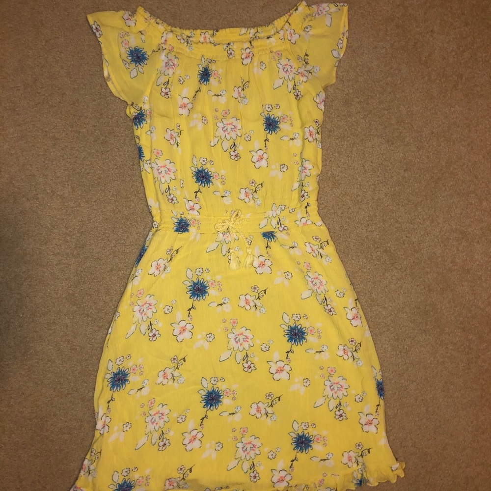 Patterned yellow kids dress